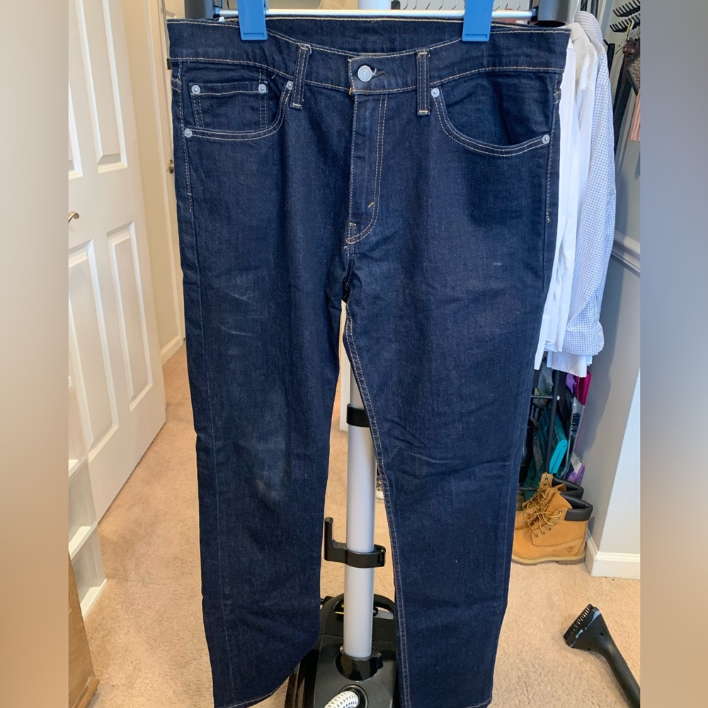 Levi Blue Jeans 36W x 34L